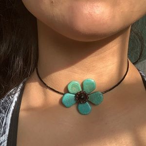 Beautiful turquoise flower choker
